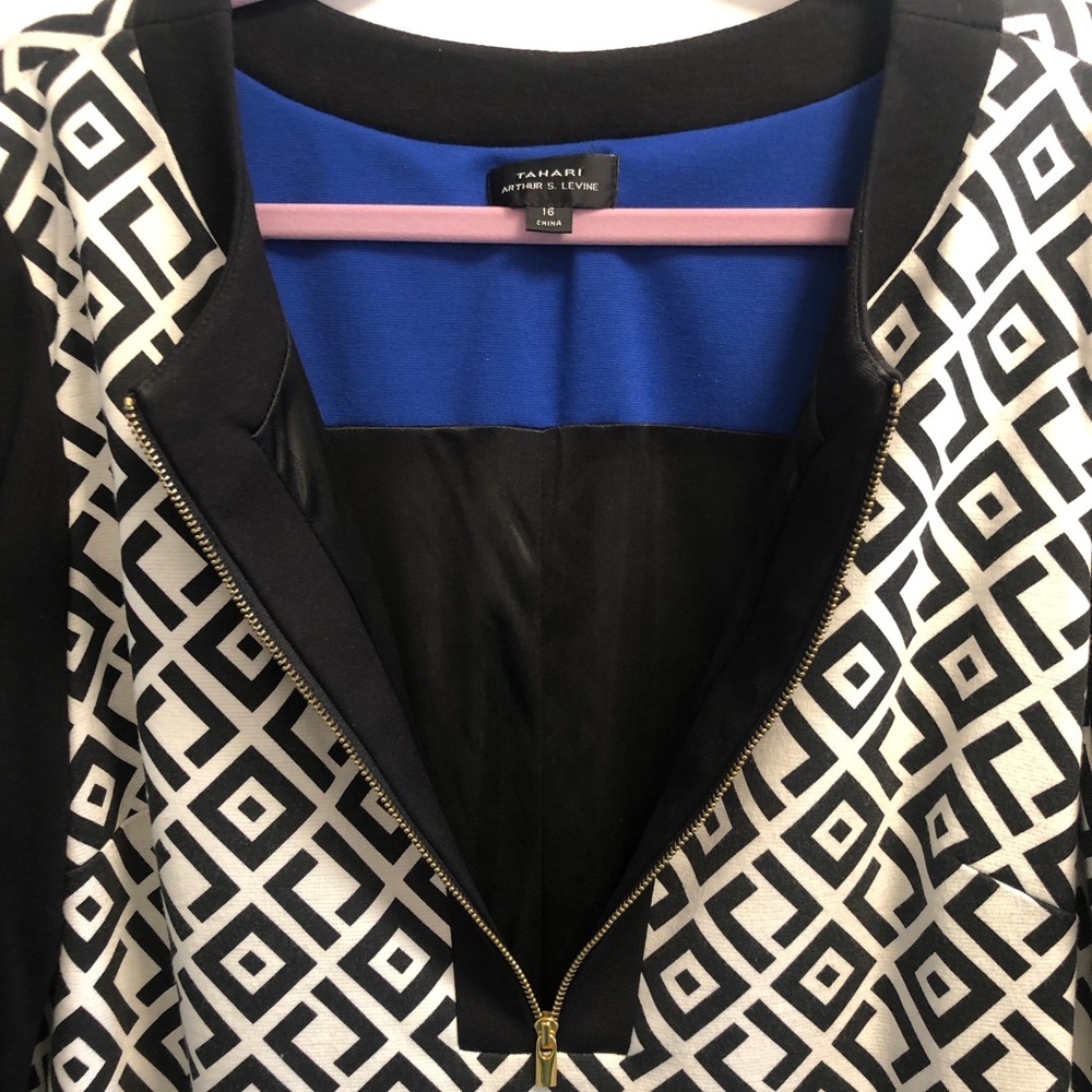 EUC Tahari Arthur S. Levine Black & White Dress - Picture 6 of 15